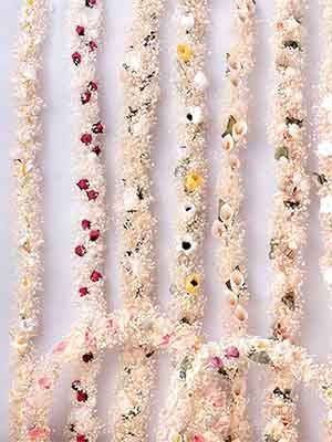 Coronas con Flores Secas