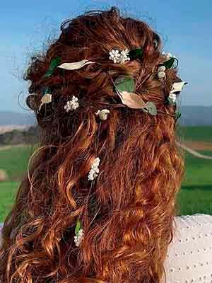 Extensiones florales para el cabello