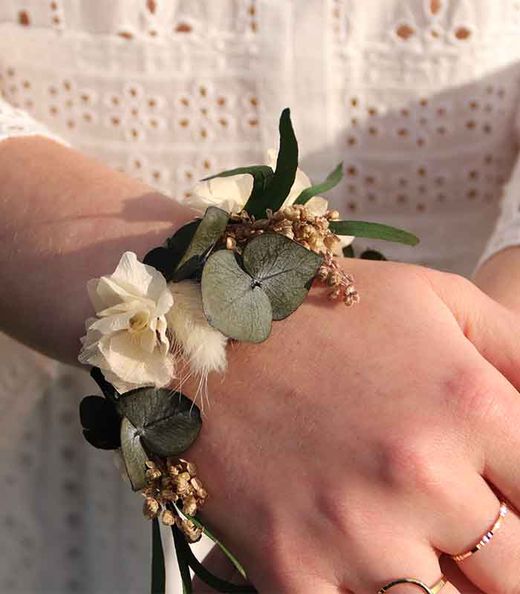 Pulseras y Corsage de Flores