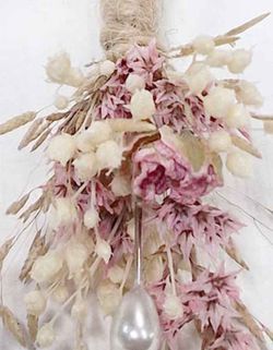 Alfiler con Flores del Campo