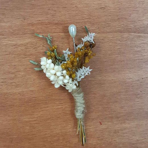 Alfiler con Flores del Campo