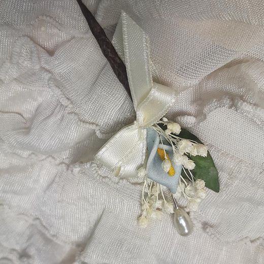 Alfiler flor seca y cala azul