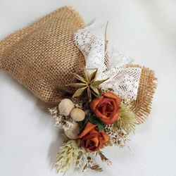 Bolsa yute flor lavanda y lazo