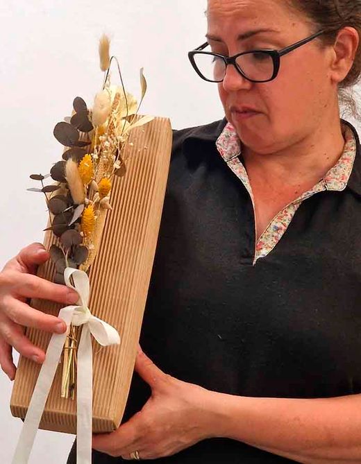 Caja con Ramo de Flores Exóticas