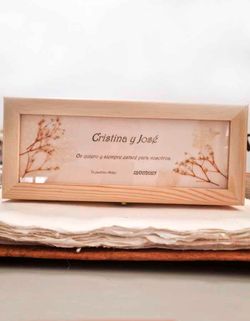 Caja personalizada para pergaminos y votos de boda