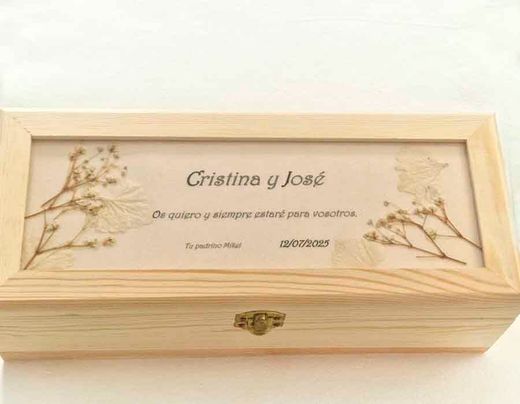 Caja personalizada para pergaminos y votos de boda