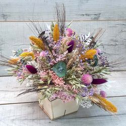 Centro de Madera con Flores Iría