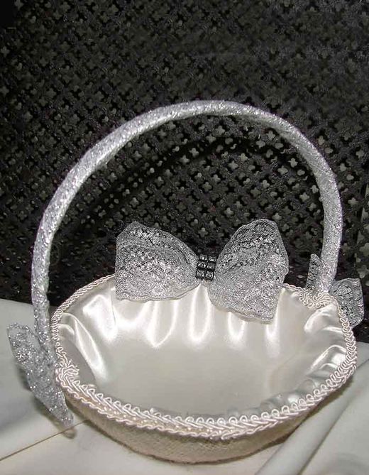 Cestos del Corpus Decoradas con Flores