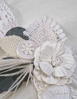 Cinta con Flor Blanca para Pelo o Cintura