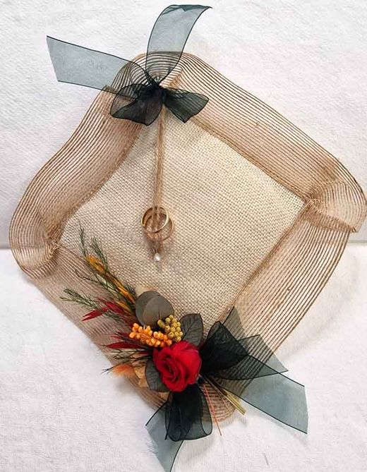 Cojín para Alianzas con Flor Preservada Iria