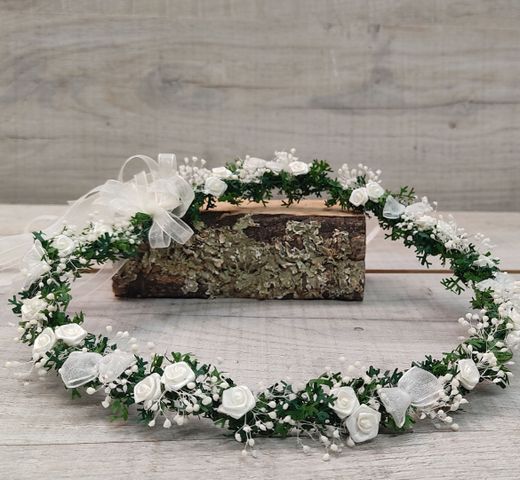 Corona con Rosas Blancas 56 X 3