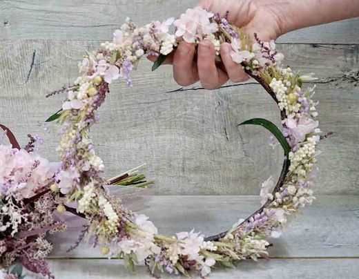 Corona de Flores Dunia