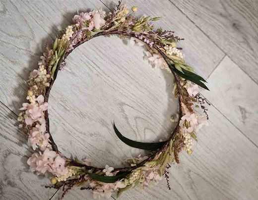 Corona de Flores Dunia