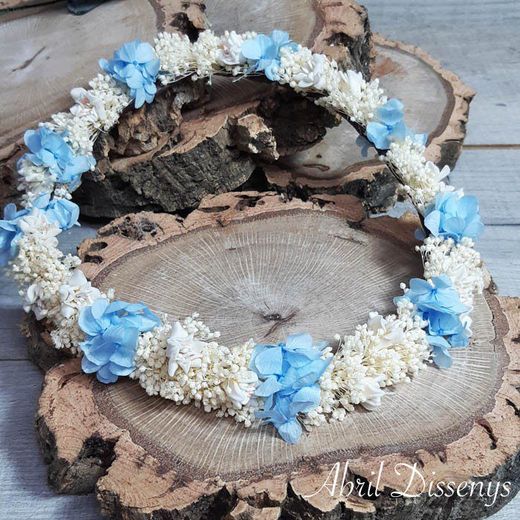 Corona de Paniculata y Hortensia Azul