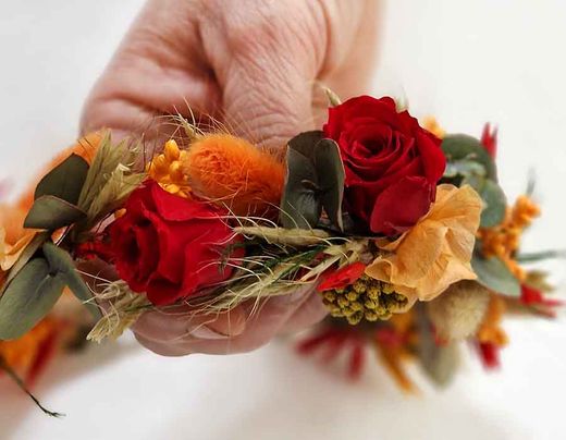 Diadema con 2 Rosas Preservadas Iria