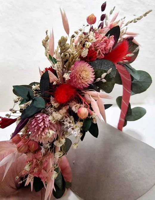 Diadema de Flor Salvaje Isabella