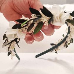 Diadema de Flores para Ceremonias Dámaris