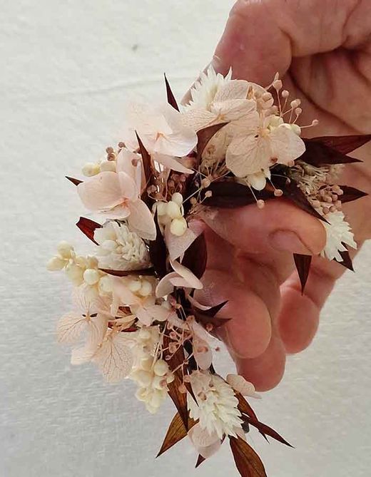 Ear Cuff de flores