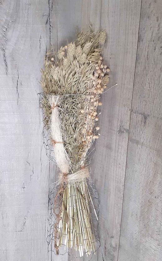 Gavilla de Flor Seca con Tela Metálica