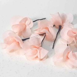 Horquillas de Hortensia de Gasa en el Pelo