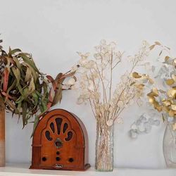 Jarrón con Ramo de Flor Lunaria