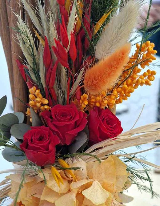 Mimbres con Flor Preservada Otoñal