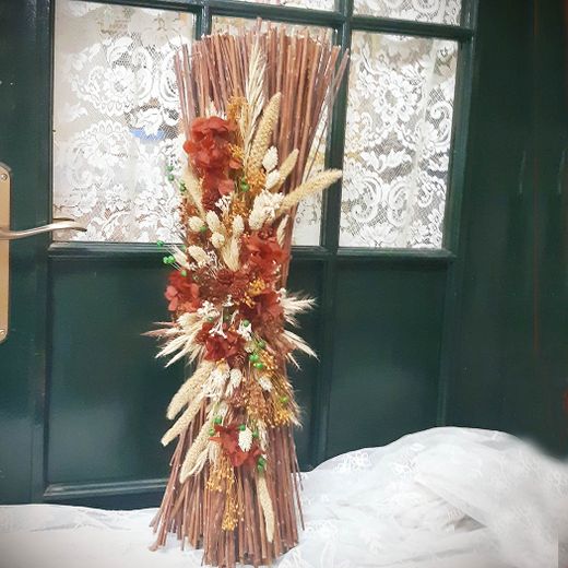 Mimbres con Flor Preservada Otoñal