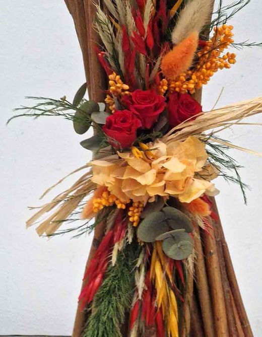 Mimbres con Flor Preservada Otoñal