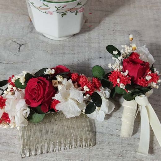 Peineta Rosas Carmesí