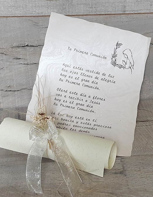 Pergamino con Poema Comunión