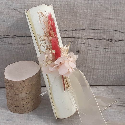 Pergamino con Poesía para Entregar