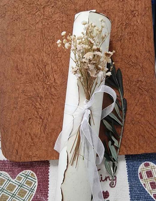 Pergamino con Poesía para Entregar