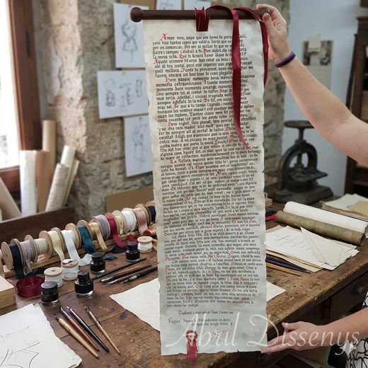 Pergaminos de gran Tamaño Escritos A Mano