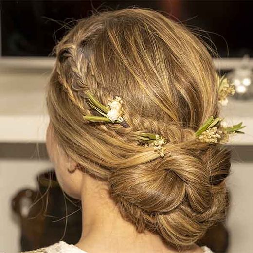 Pin Pelo Olivo Flor de la Paz