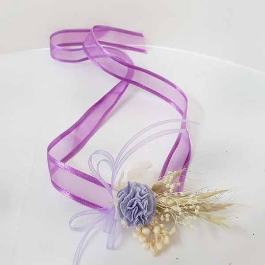 Pulsera de Claveles con Cinta