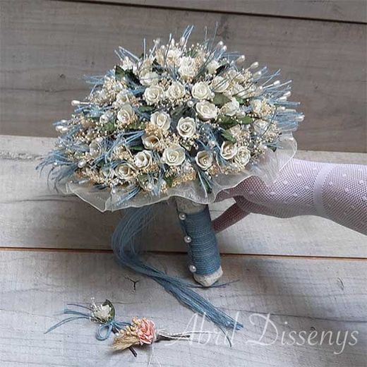 Ramo con 90 alfileres boho chic