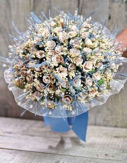 Ramo con 90 alfileres boho chic