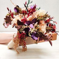 Ramo de Flores Preservadas Lilas Grande