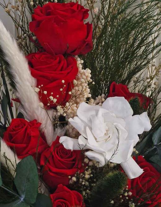 Ramo de Novia 7 Rosas 1 Gardenia