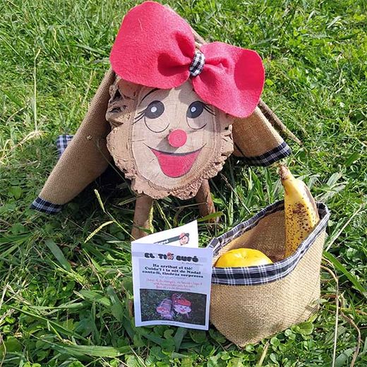 Tió de Navidad con Mochila de Yute