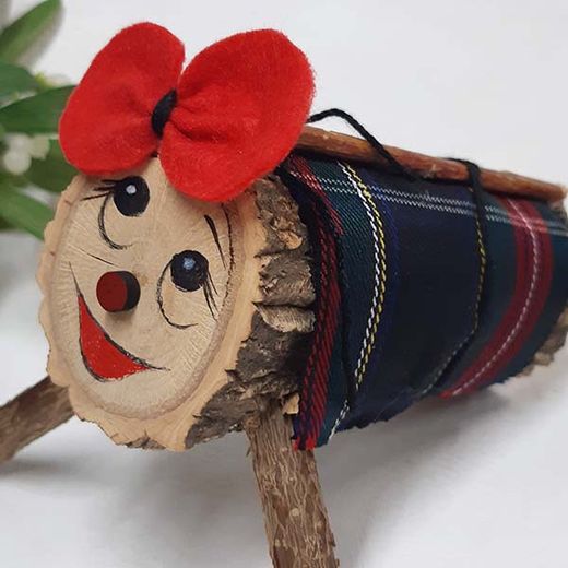 Tiona de Navidad Pequeña Ellen