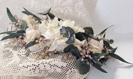 Tocado Blanco y Cava Anna