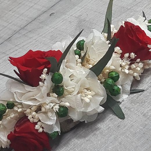 Tocado o Peineta de Lino y Rosas