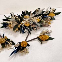 Tocado y Tres Pins Dafne